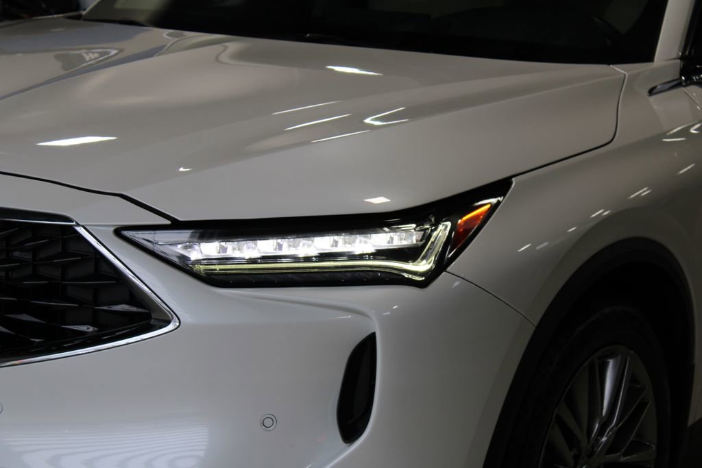 Used 2023 Acura MDX SH-AWD w/ Advance Package image 2
