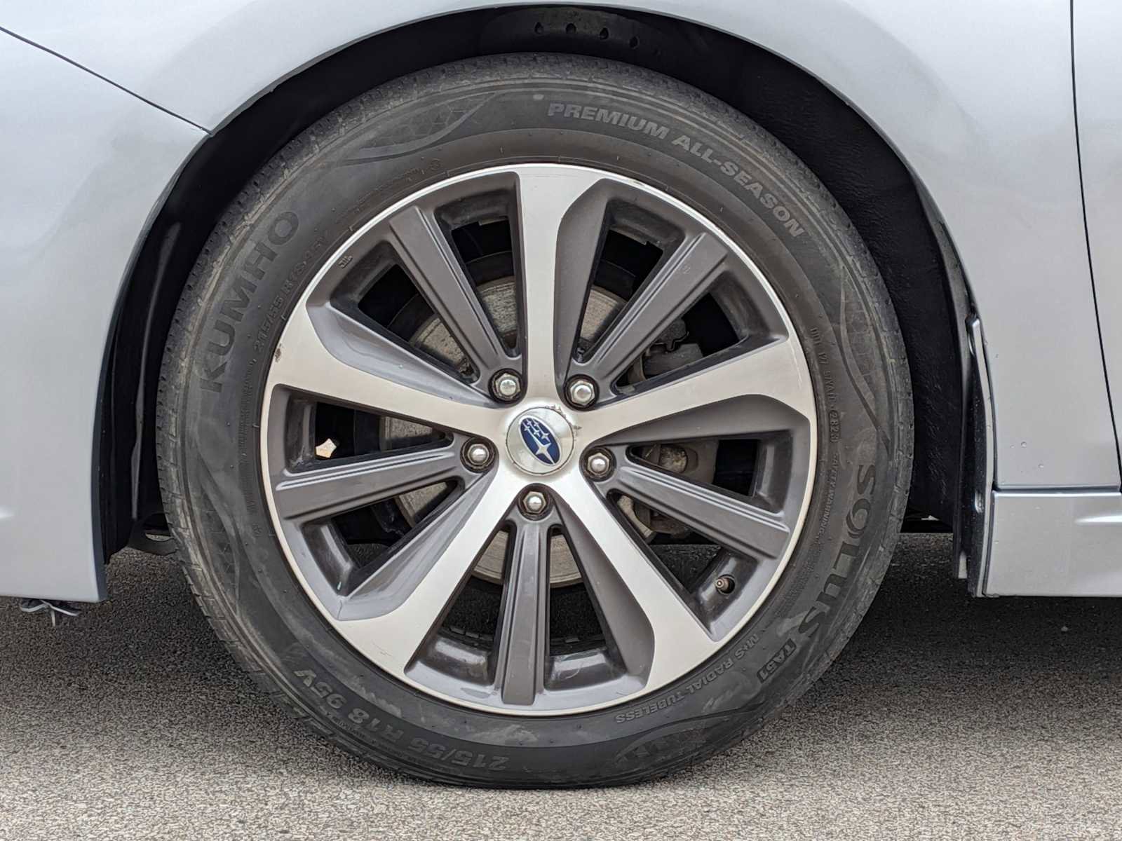 Used 2016 Subaru Legacy 2.5i Limited AWD/4WD image 14