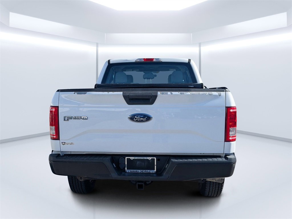 Used 2017 Ford F150 XL w/ Equipment Group 101A Mid image 4