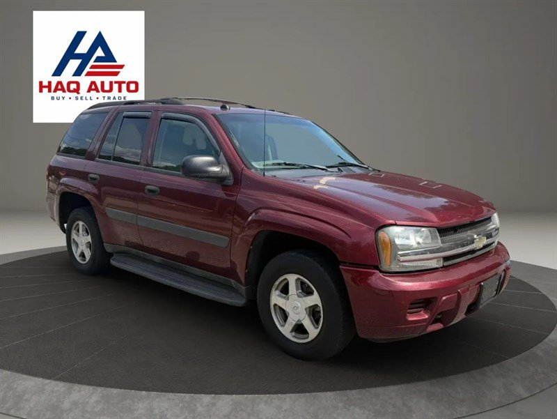 Used 2005 Chevrolet TrailBlazer LS AWD/4WD image 3