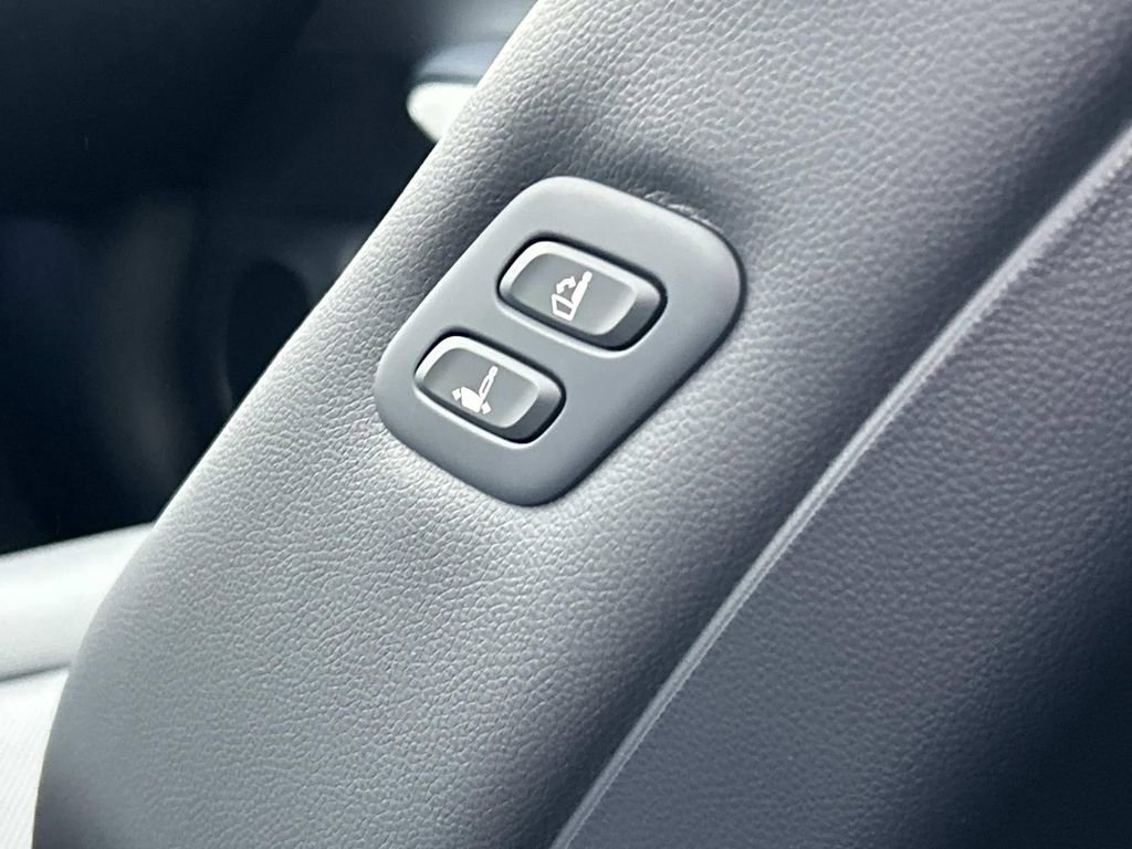 New 2026 Genesis GV70 2.5T Sport Prestige image 25