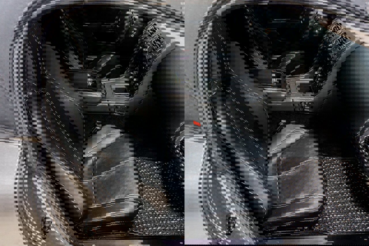 Used 2008 Aston Martin V8 Vantage Roadster image 29