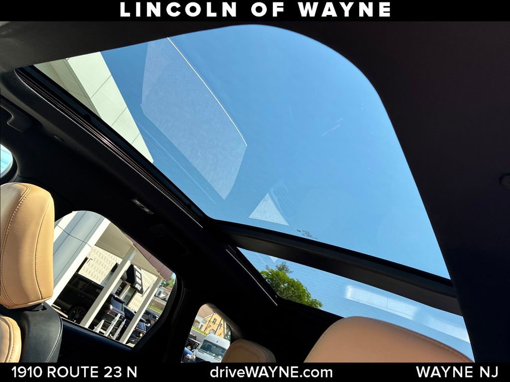 Certified 2021 Lincoln Corsair Reserve w/ Equipment Group 201A AWD/4WD image 15