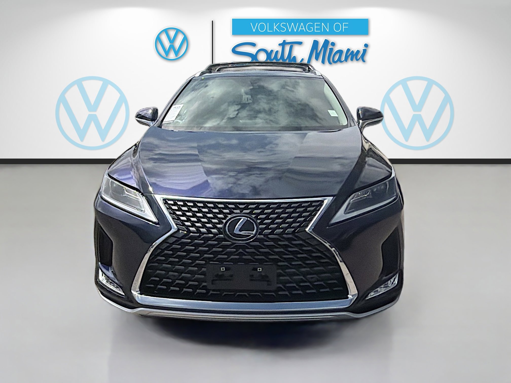 Used 2022 Lexus RX 350L Premium w/ Premium Package image 2