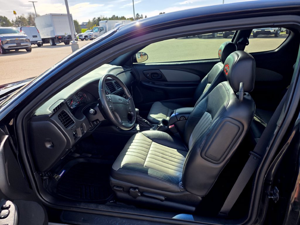 Used 2002 Chevrolet Monte Carlo SS w/ Preferred Equipment Group FWD image 15