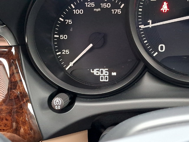 Certified 2026 Porsche Macan AWD/4WD image 24