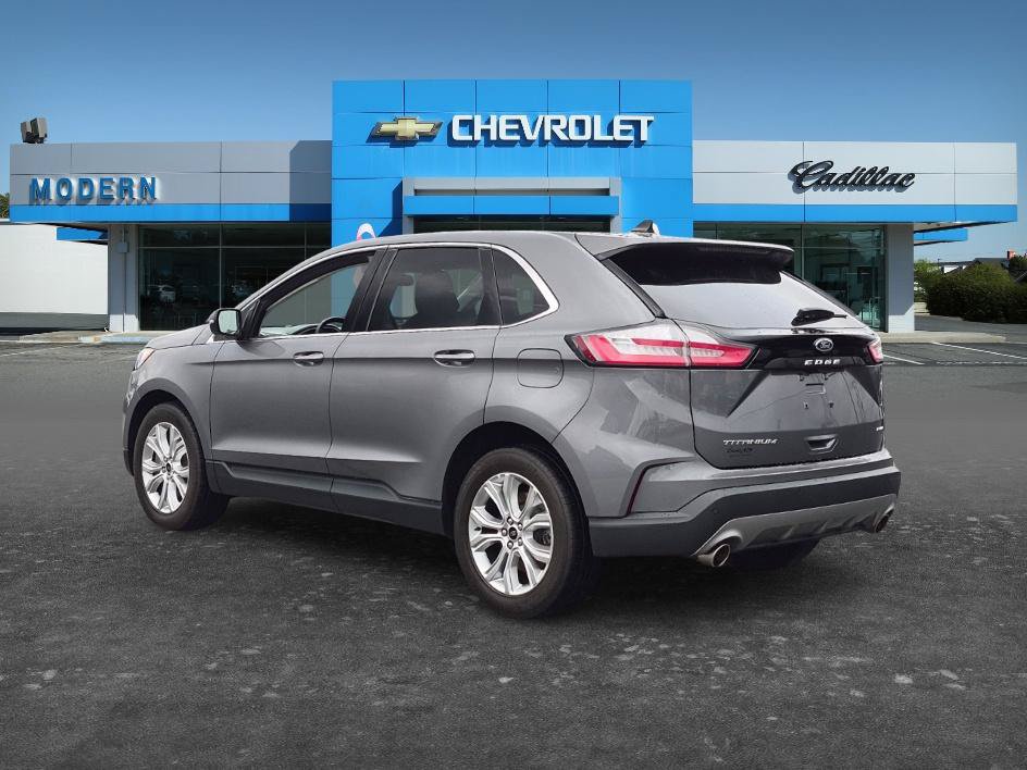 Used 2024 Ford Edge Titanium AWD/4WD image 3