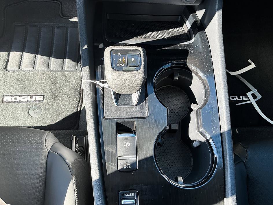 New 2026 Nissan Rogue Dark Armor image 14