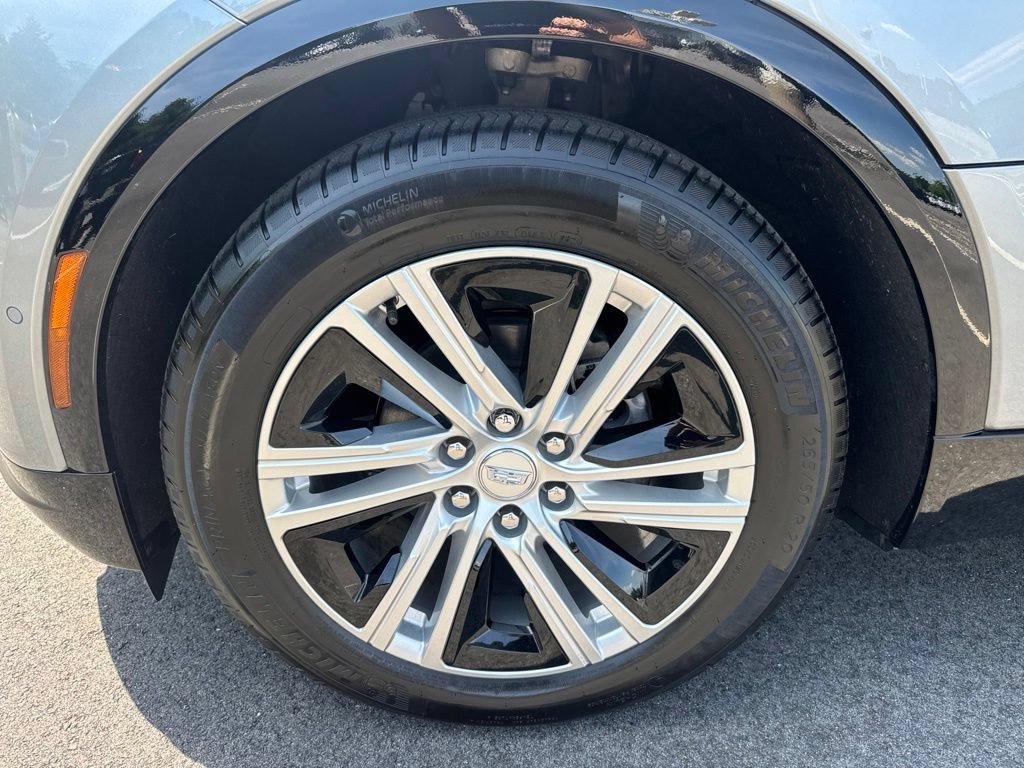 Used 2024 Cadillac Lyriq Tech w/ Driver Assist Package AWD/4WD image 9