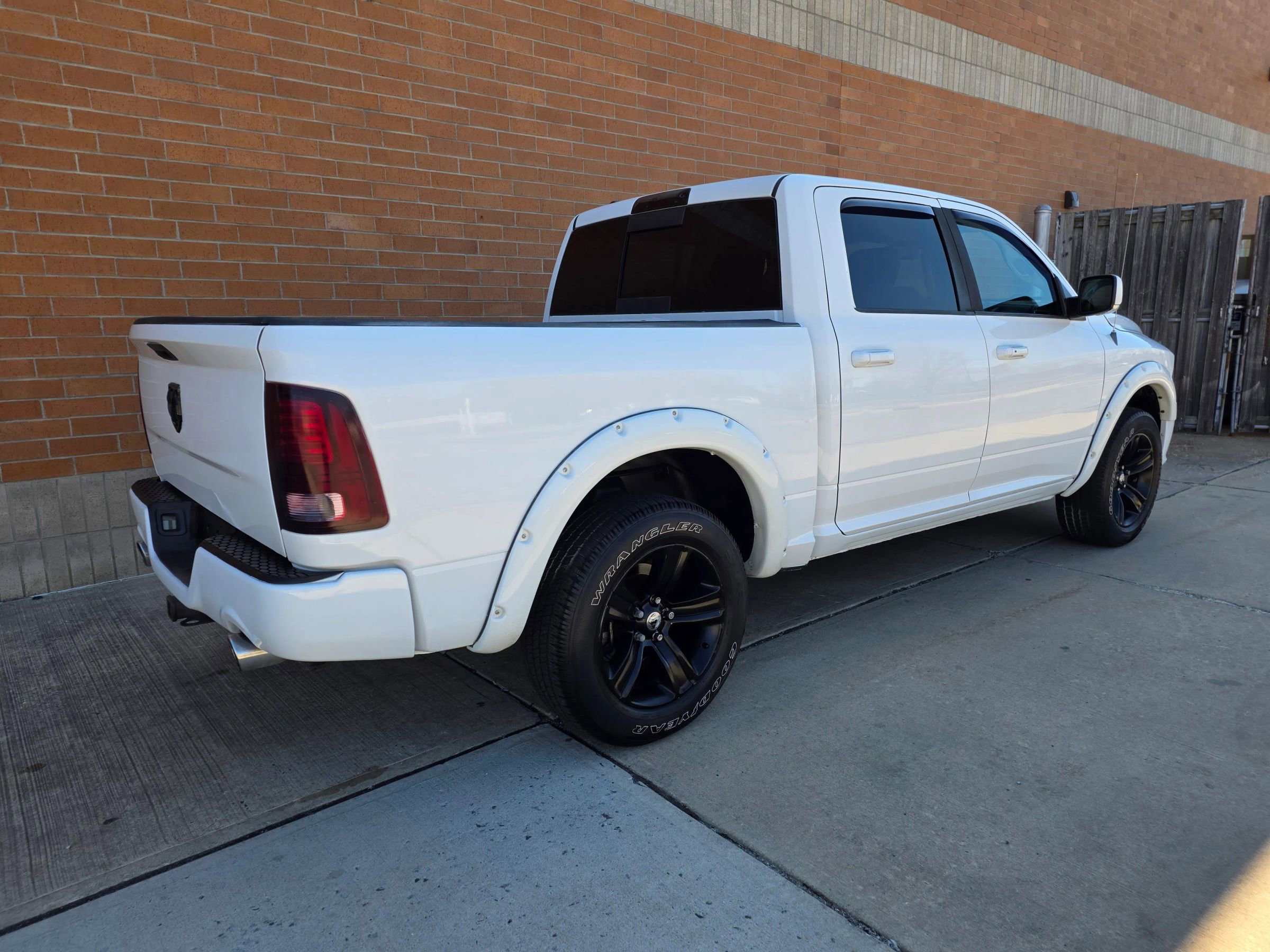 Used 2014 RAM 1500 Sport w/ Sport Premium Group AWD/4WD image 8