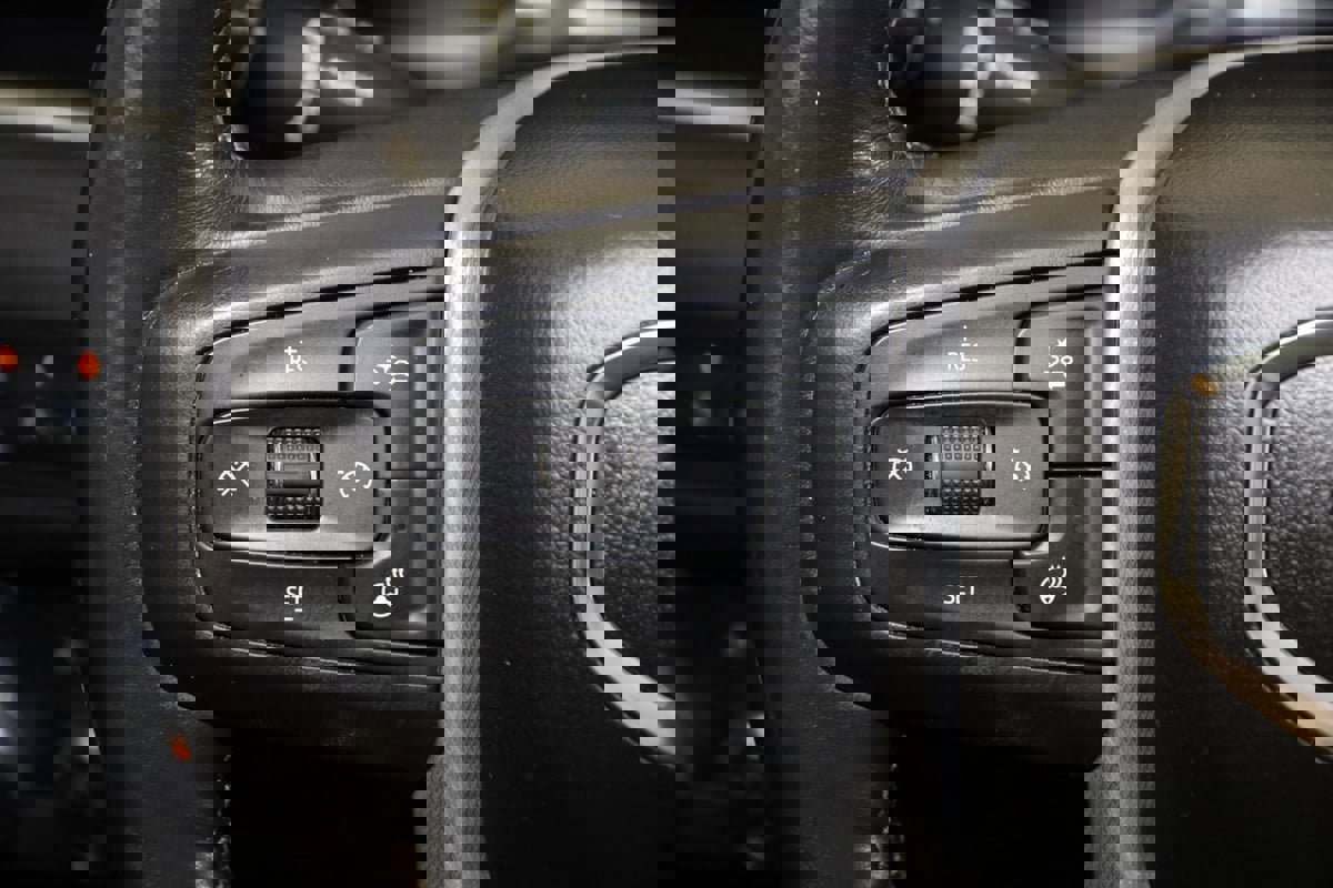 Used 2021 GMC Yukon Denali w/ Denali Premium Package image 37