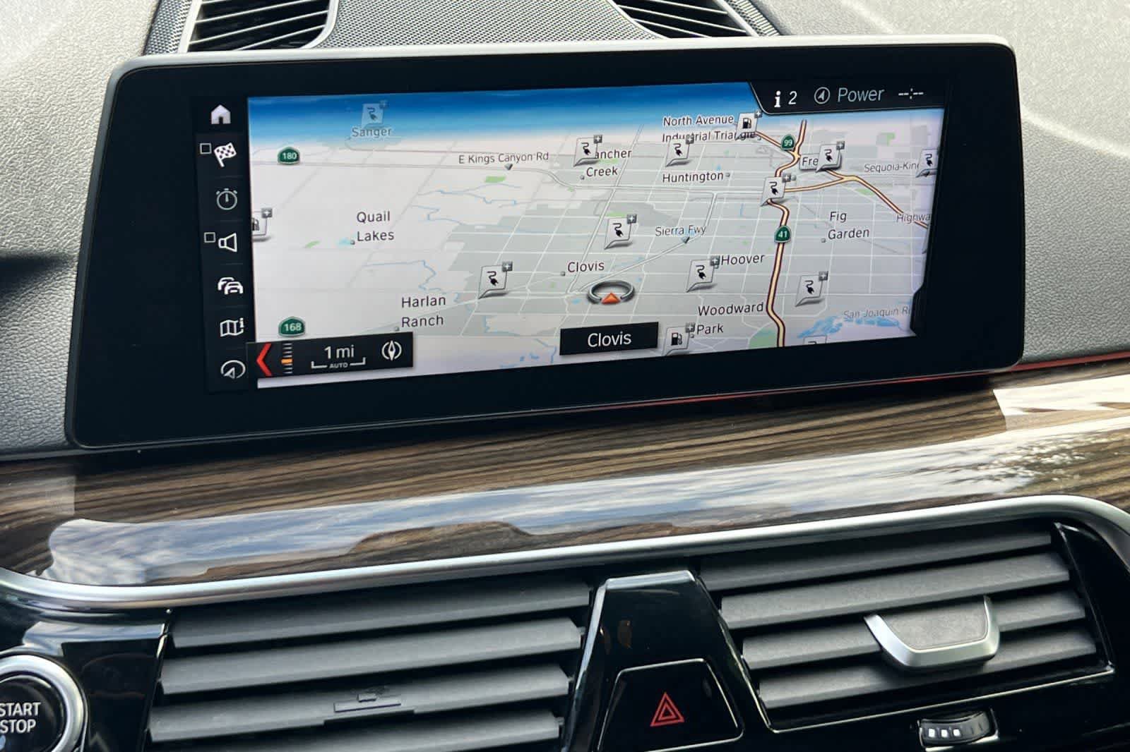 Used 2018 BMW 530e w/ Premium Package 2 RWD image 22