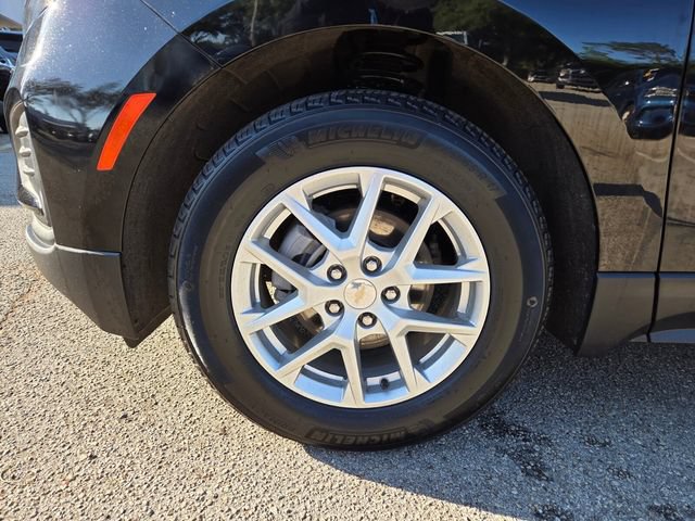 Used 2024 Chevrolet Equinox LS w/ LS Convenience Package FWD image 11