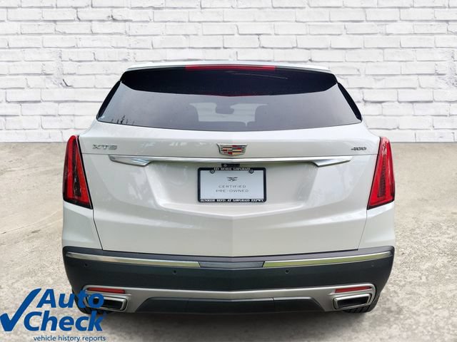 Certified 2024 Cadillac XT5 Premium Luxury w/ Technology Package FWD image 3
