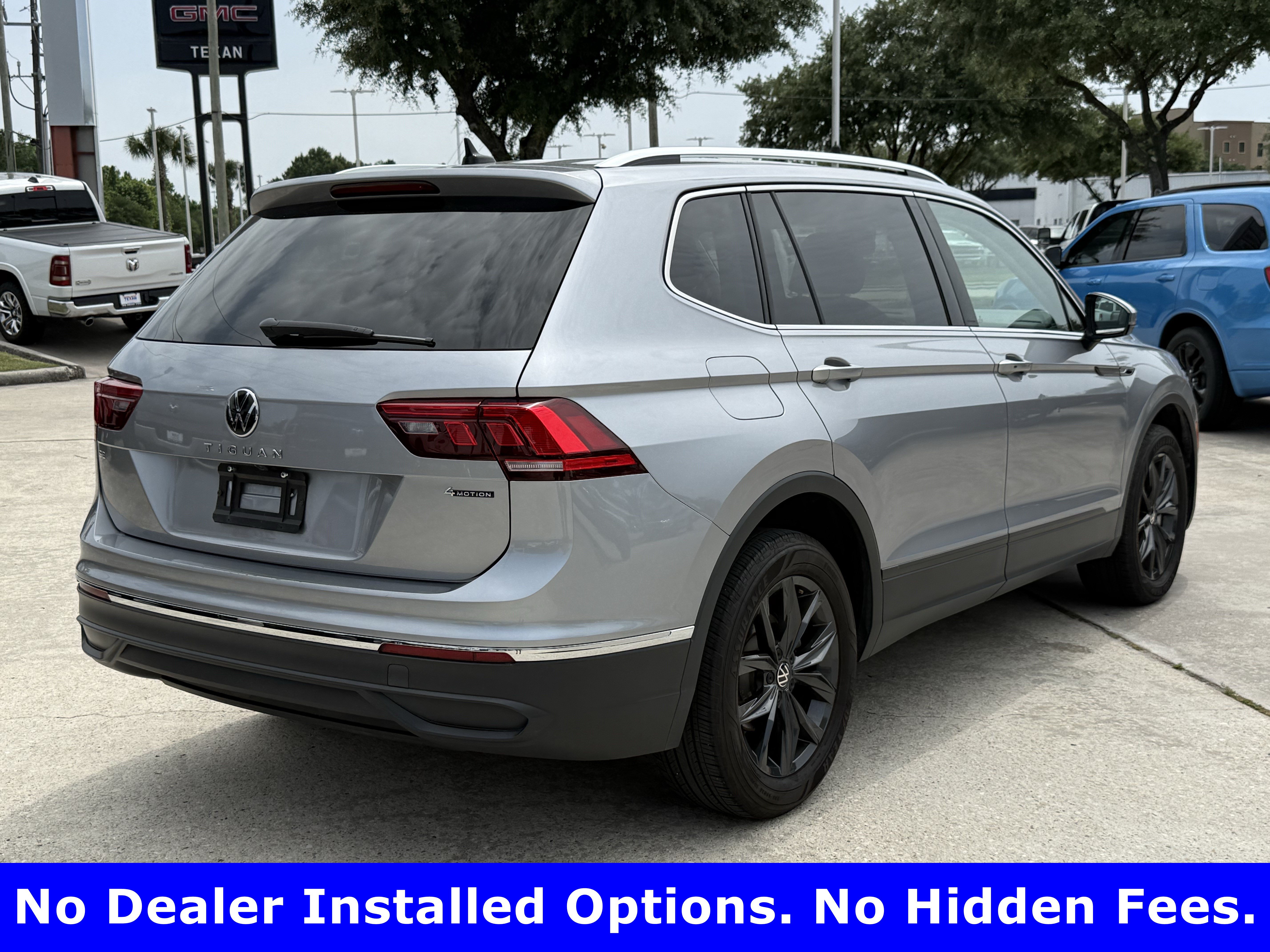 Used 2024 Volkswagen Tiguan Wolfsburg Edition AWD/4WD image 5
