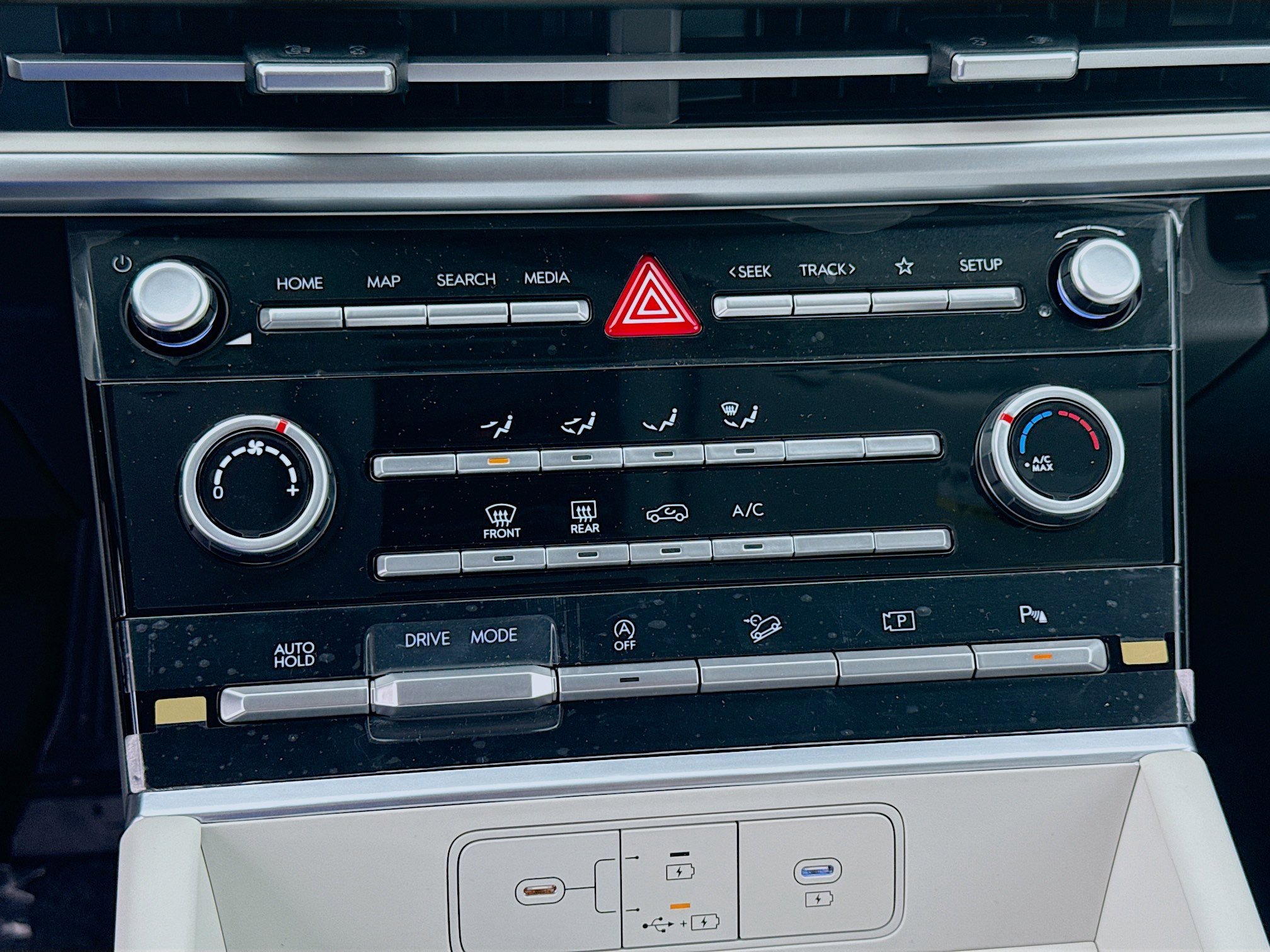 New 2026 Hyundai Santa Fe SE FWD image 12