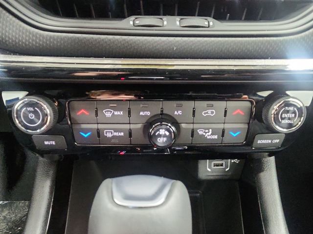 New 2026 Jeep Compass Limited image 17