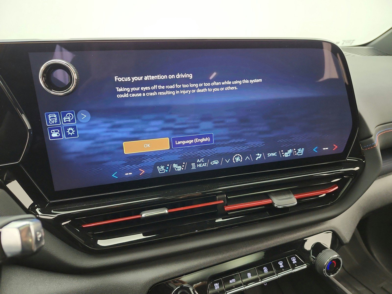 Used 2025 Chevrolet Silverado EV RST image 10