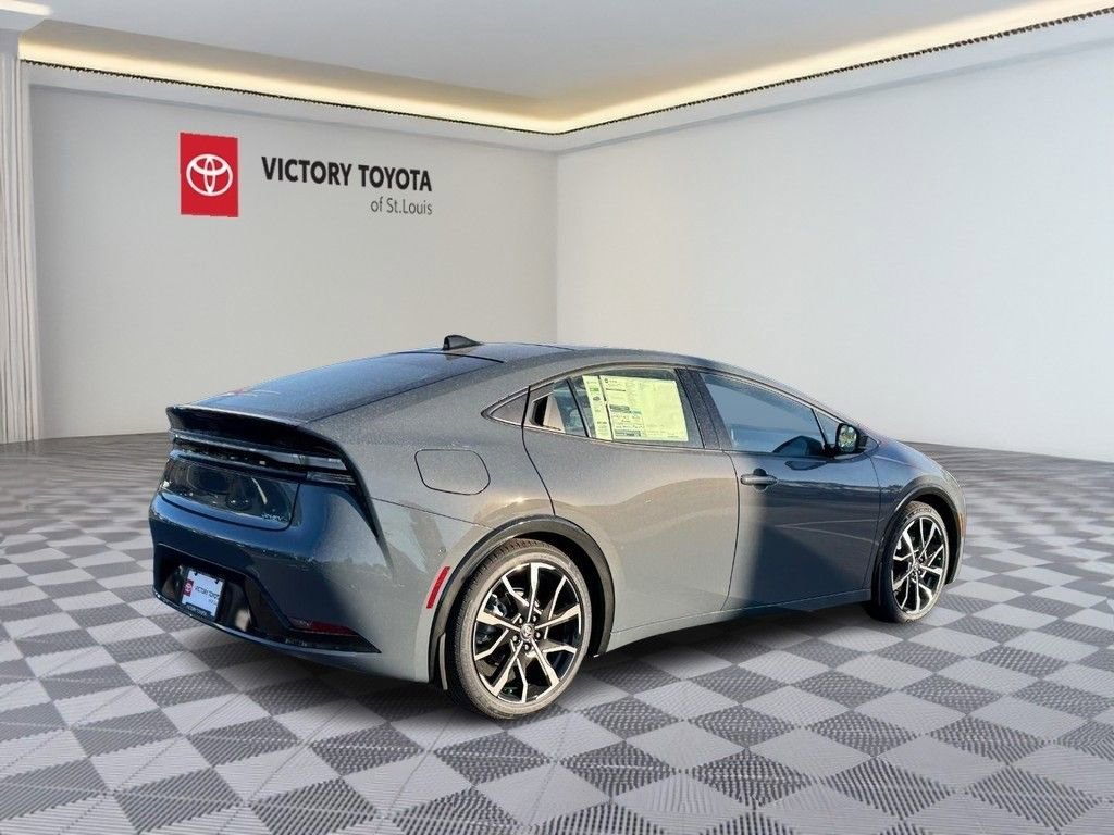 New 2026 Toyota Prius XSE Premium image 3