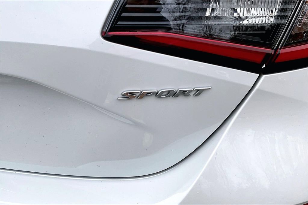 Used 2025 Honda Civic Sport image 24