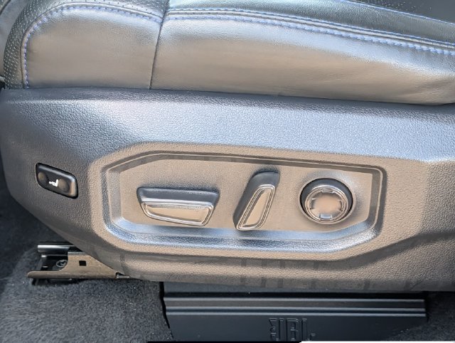 Used 2023 Toyota Sequoia Platinum AWD/4WD image 25