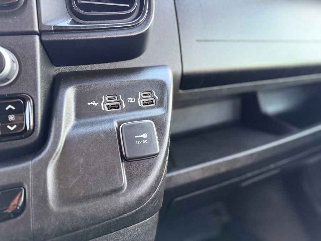 Used 2022 RAM ProMaster 2500 image 12