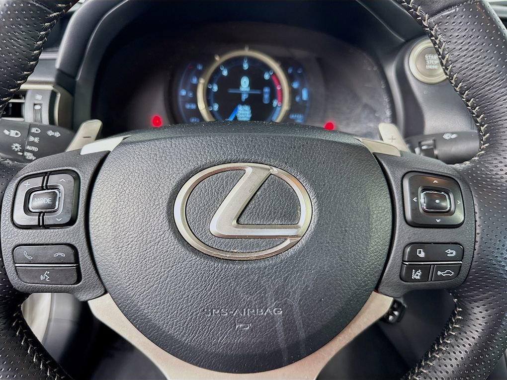 Used 2019 Lexus IS 300 F Sport w/ F Sport Package image 16