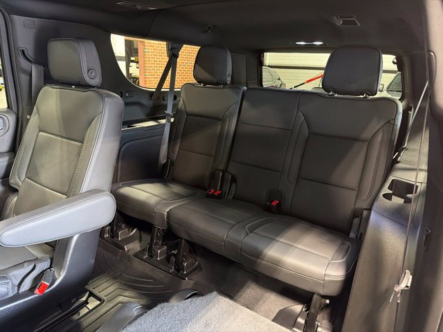 Used 2023 GMC Yukon XL Denali w/ Max Trailering Package AWD/4WD image 32