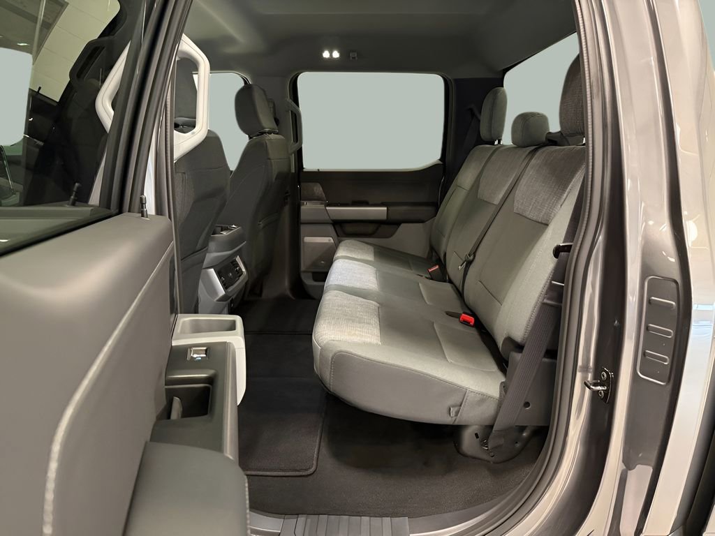 New 2026 Ford F250 XLT w/ XLT Premium Package image 14
