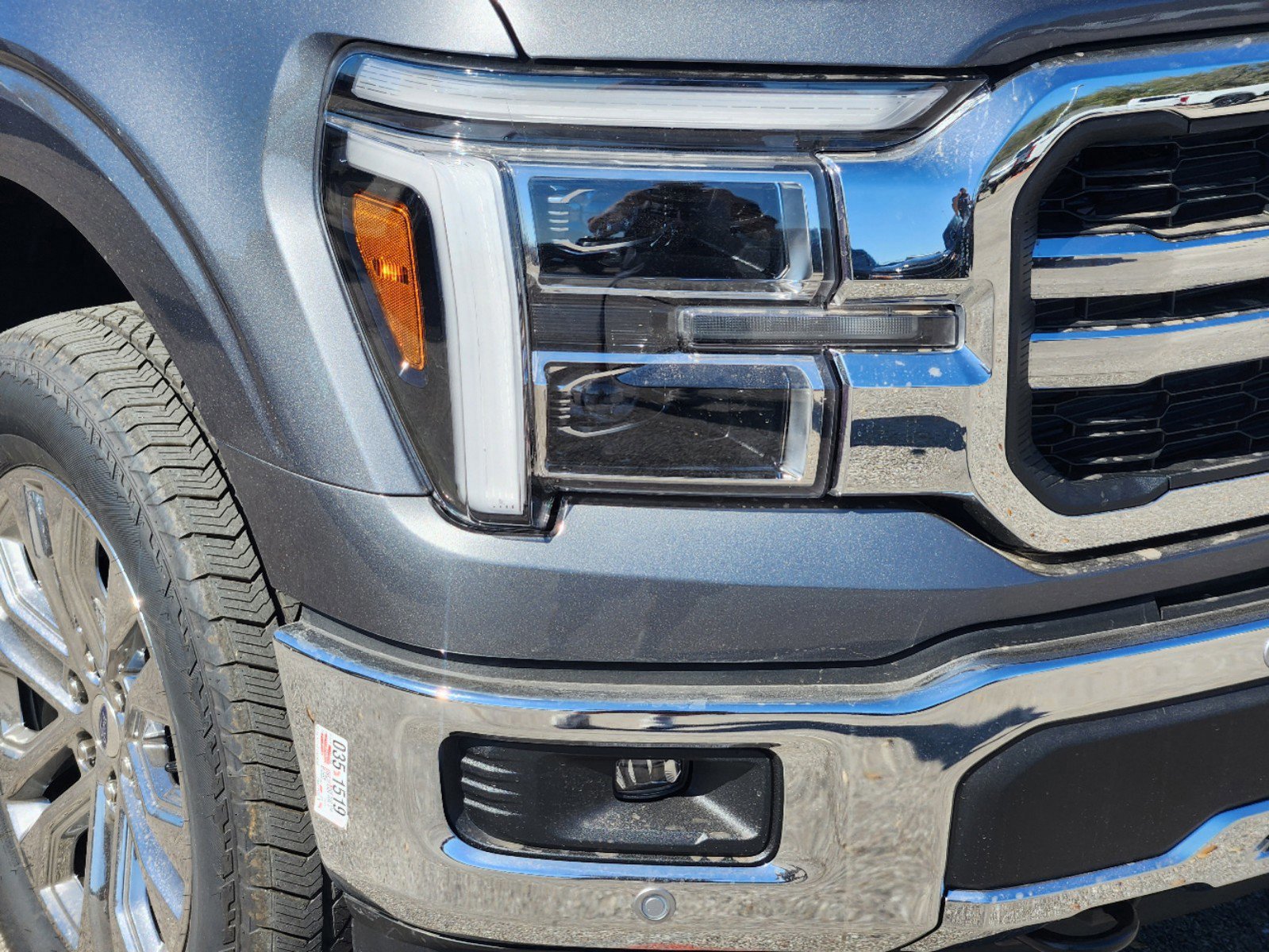 New 2025 Ford F150 Lariat w/ Equipment Group 501A Mid image 7