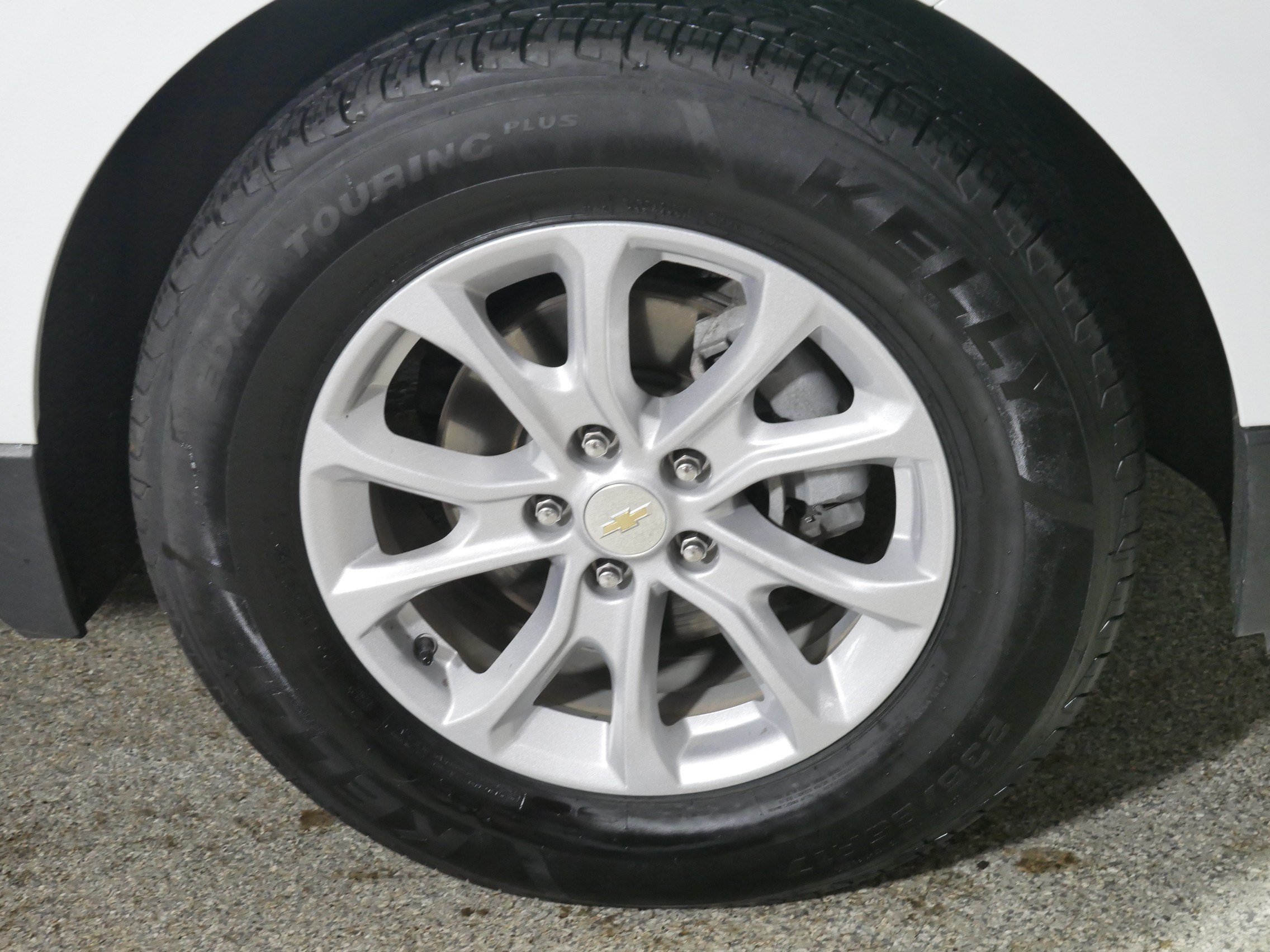 Used 2020 Chevrolet Equinox LT AWD/4WD image 15