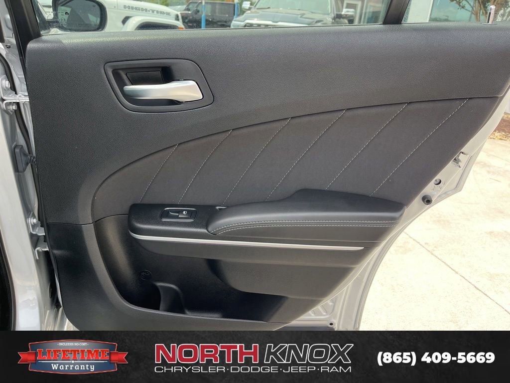 Used 2023 Dodge Charger SXT w/ Cold Weather Package RWD image 16