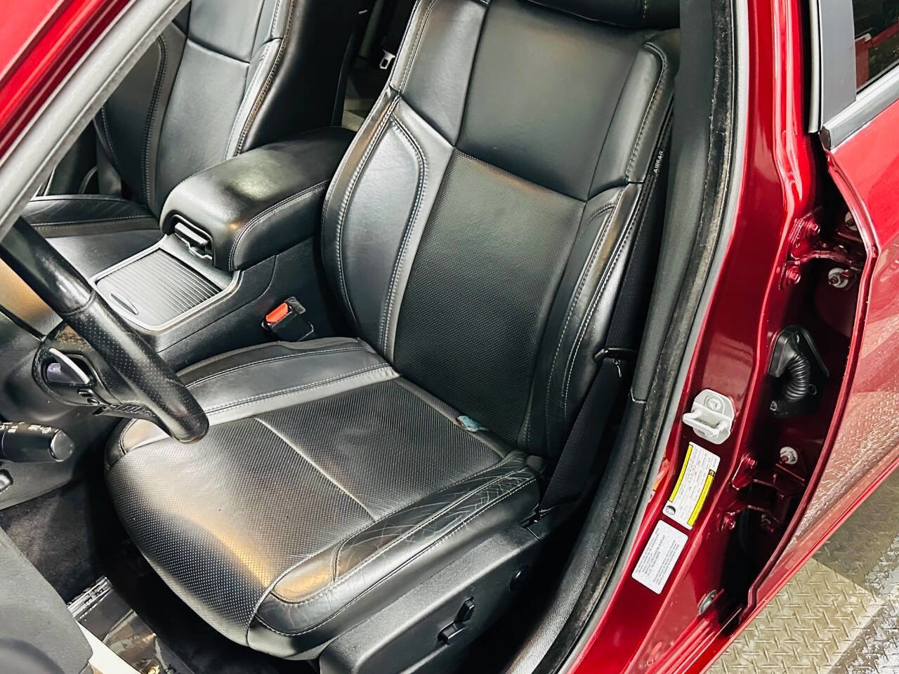 Used 2018 Dodge Charger GT image 25