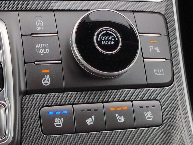 Used 2022 Hyundai Santa Fe Limited FWD image 25