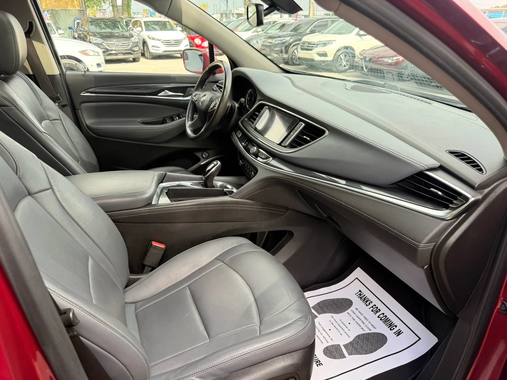 Used 2020 Buick Enclave Essence FWD image 20