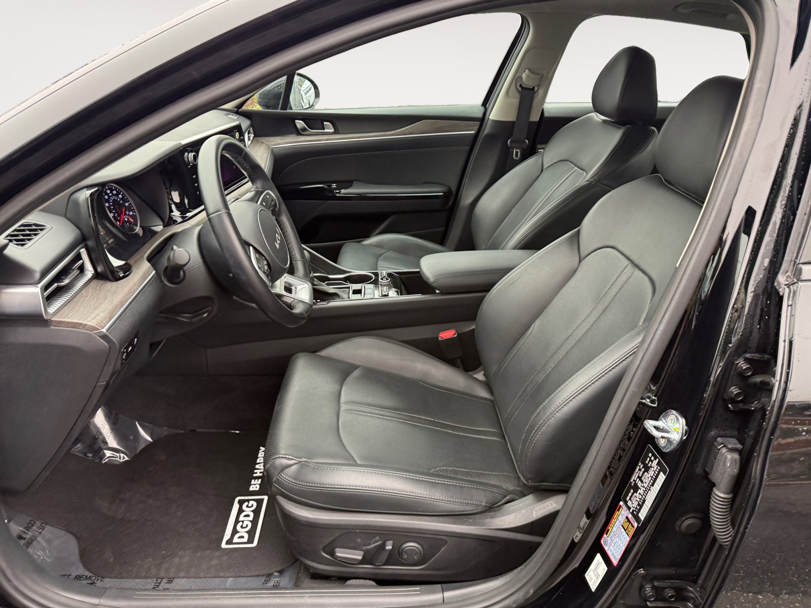 Used 2022 Kia K5 EX image 10