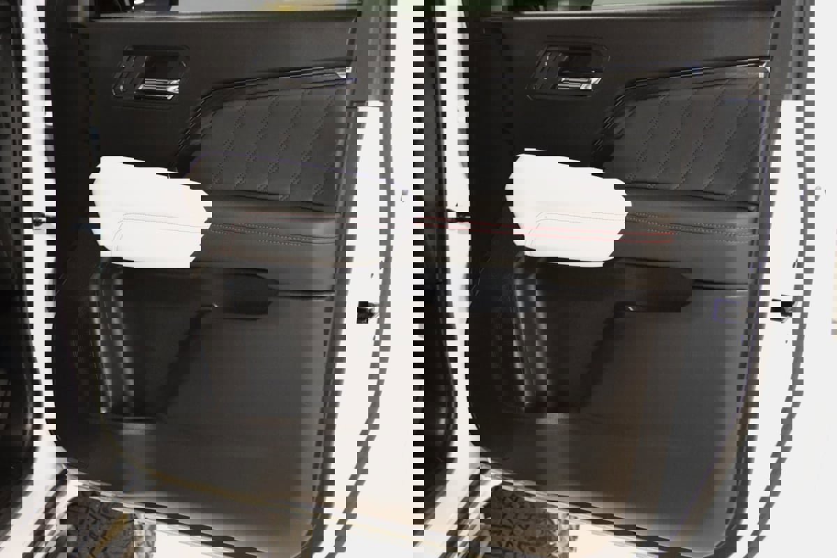 Used 2023 GMC Canyon AT4X image 59