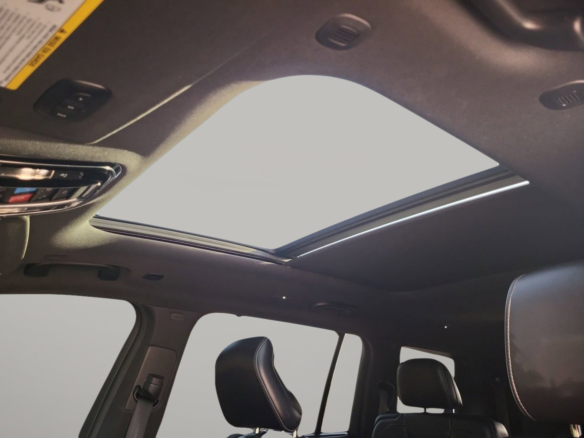 Used 2022 Jeep Grand Cherokee L Overland w/ Luxury Tech Group IV image 21