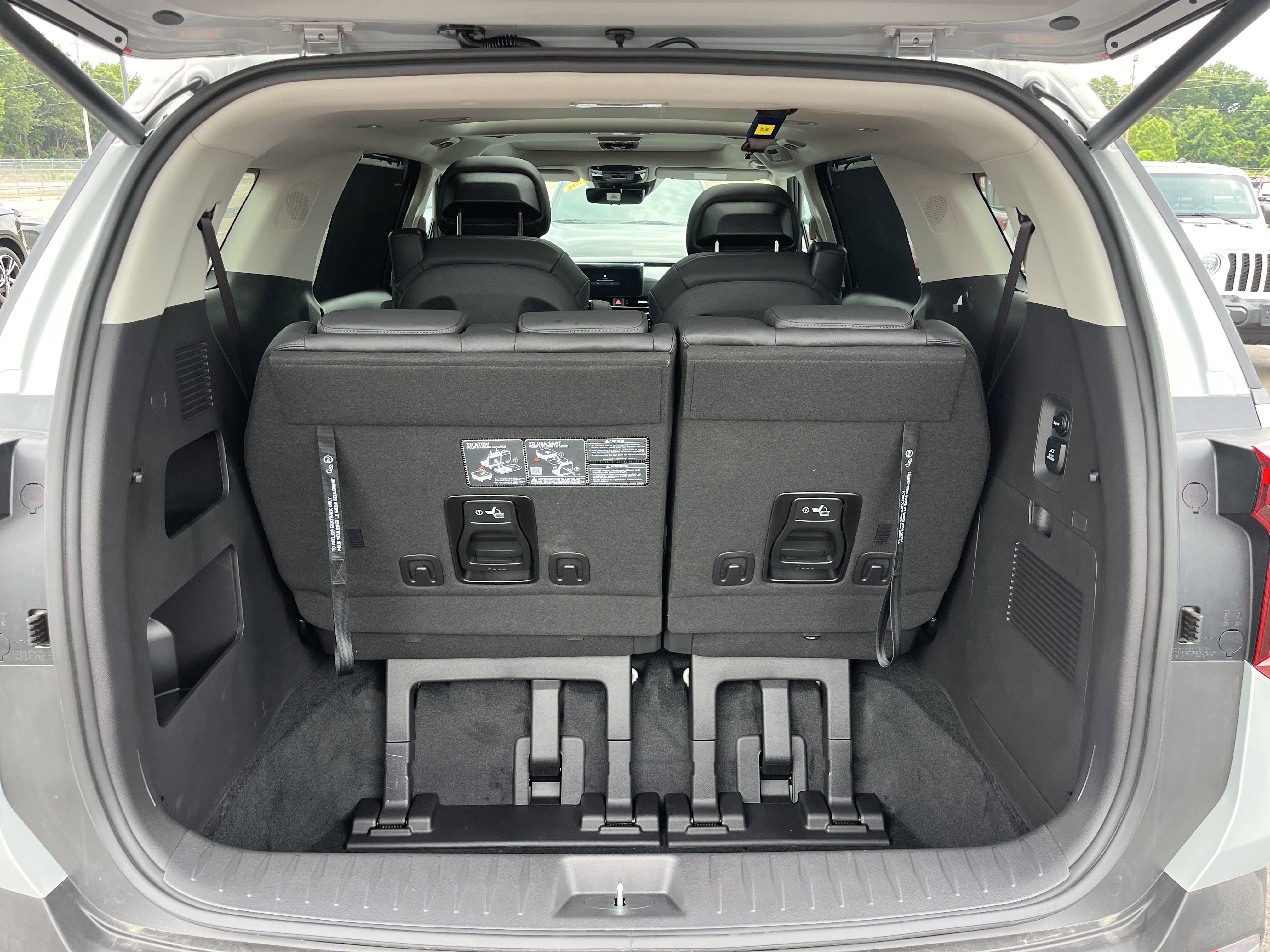 New 2026 Kia Carnival SX Prestige image 8