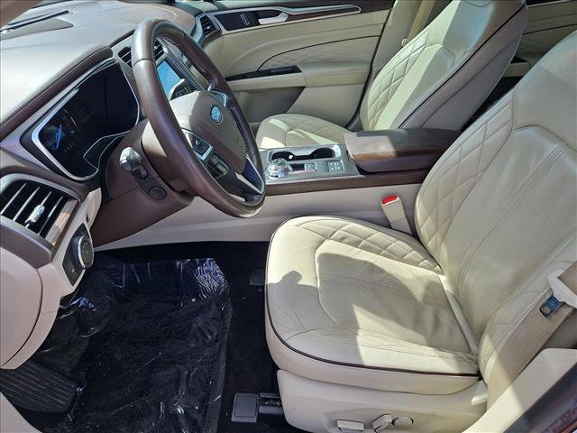 Used 2018 Ford Fusion Platinum FWD image 22