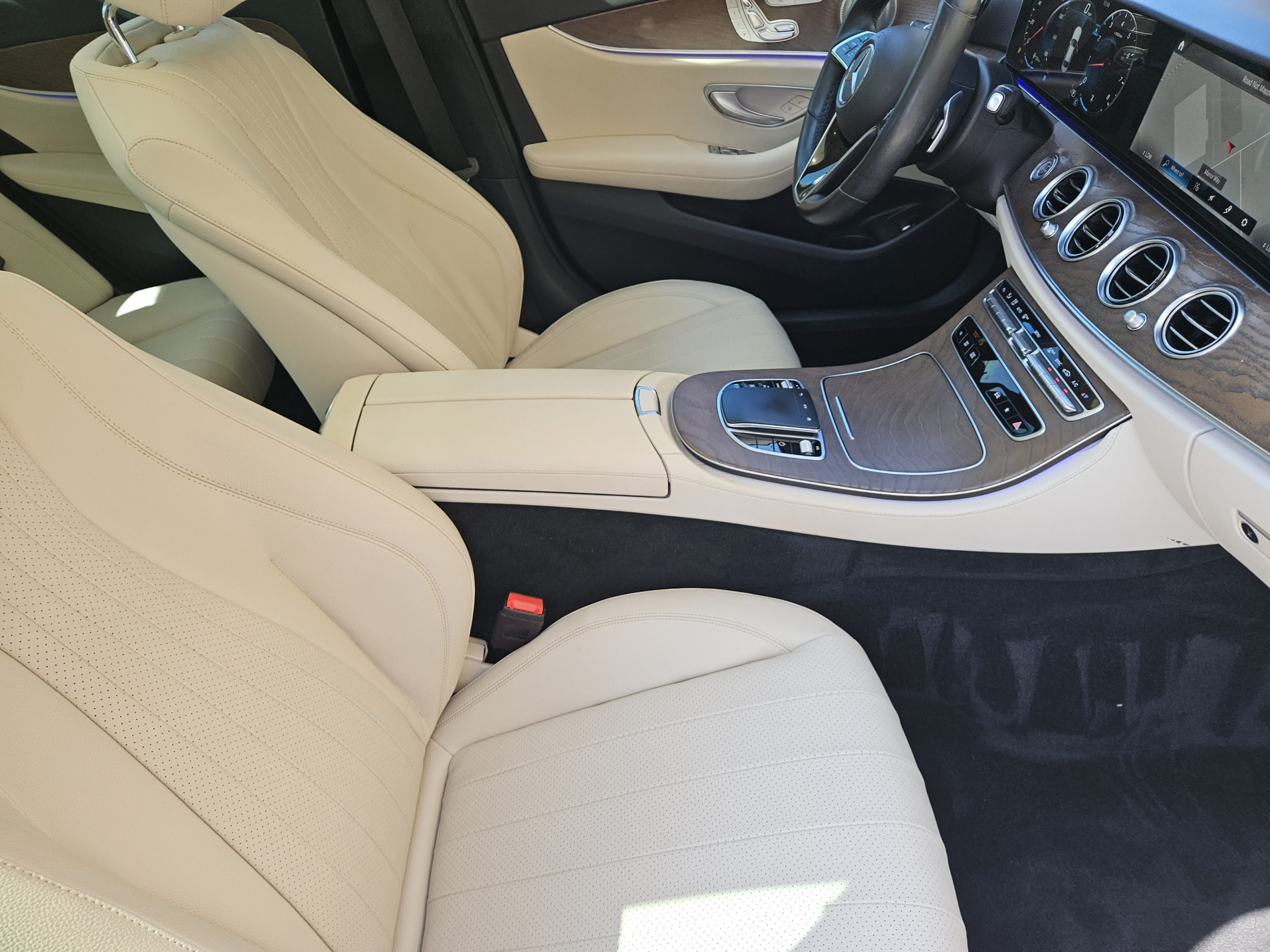 Certified 2021 Mercedes-Benz E 350 4MATIC Sedan image 15