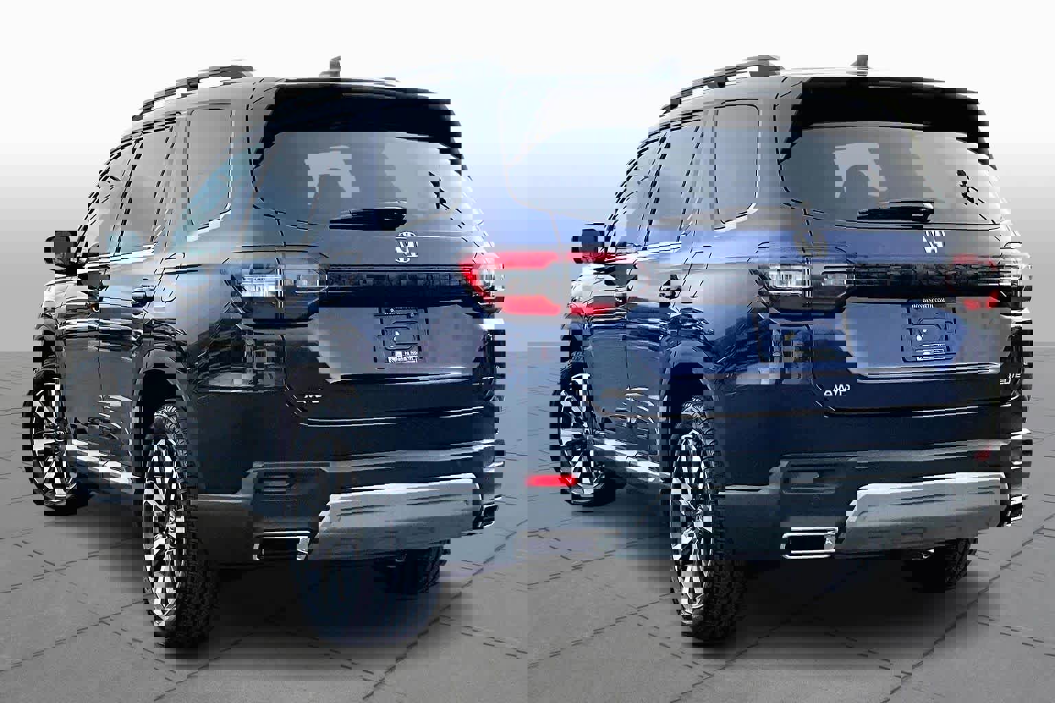 Used 2023 Honda Pilot Elite image 12