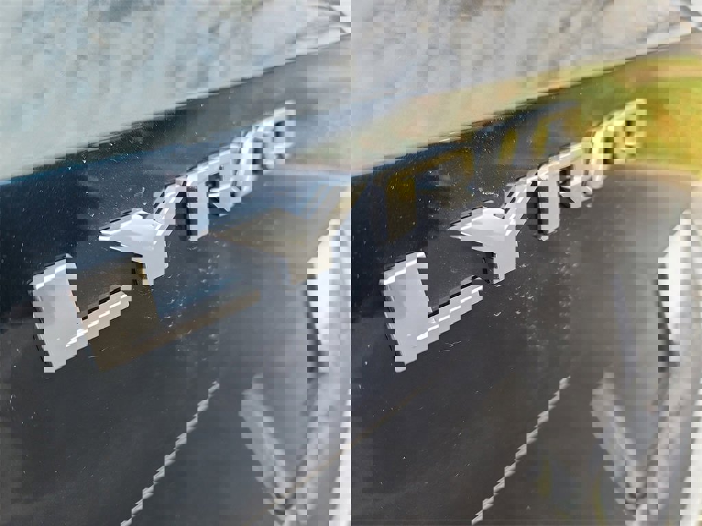 New 2026 Cadillac Lyriq Premium Luxury image 8