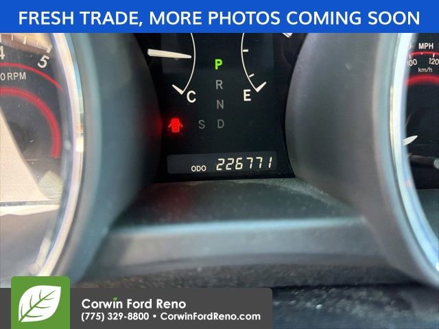 Used 2011 Toyota Highlander Limited w/ Tow Pkg AWD/4WD image 15