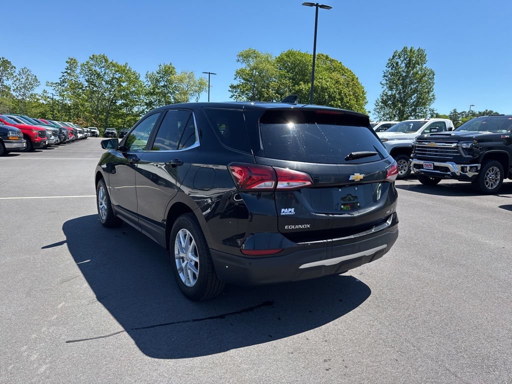 Used 2024 Chevrolet Equinox LT AWD/4WD image 7