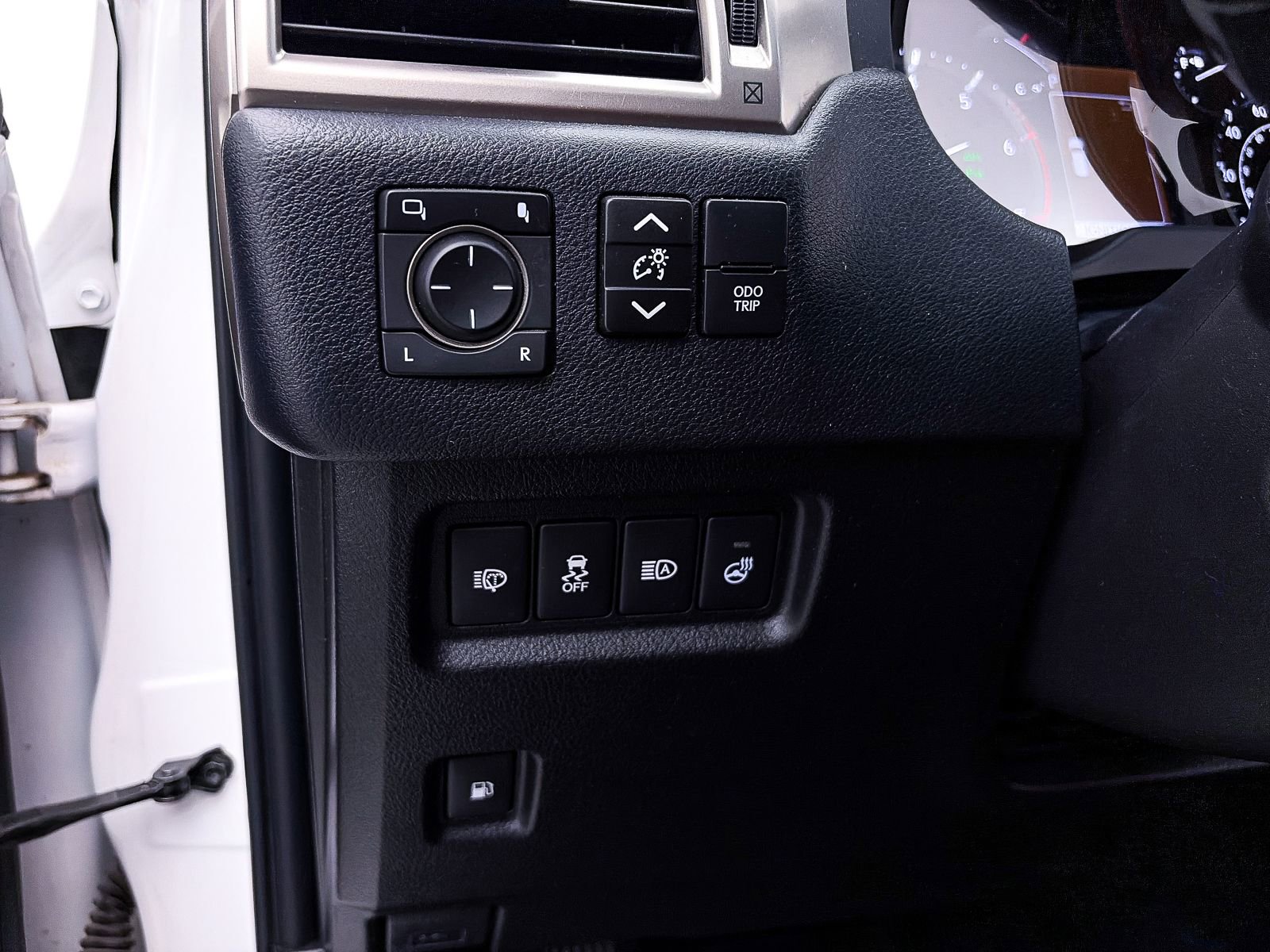 Used 2021 Lexus GX 460 Premium w/ Premium Package image 19