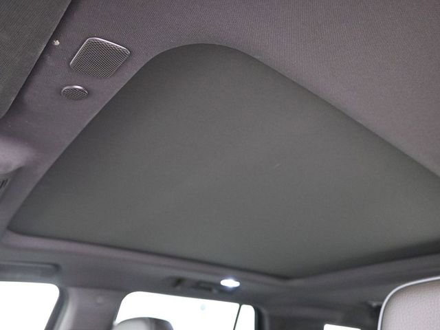 Used 2022 GMC Yukon Denali w/ Denali Premium Package image 23