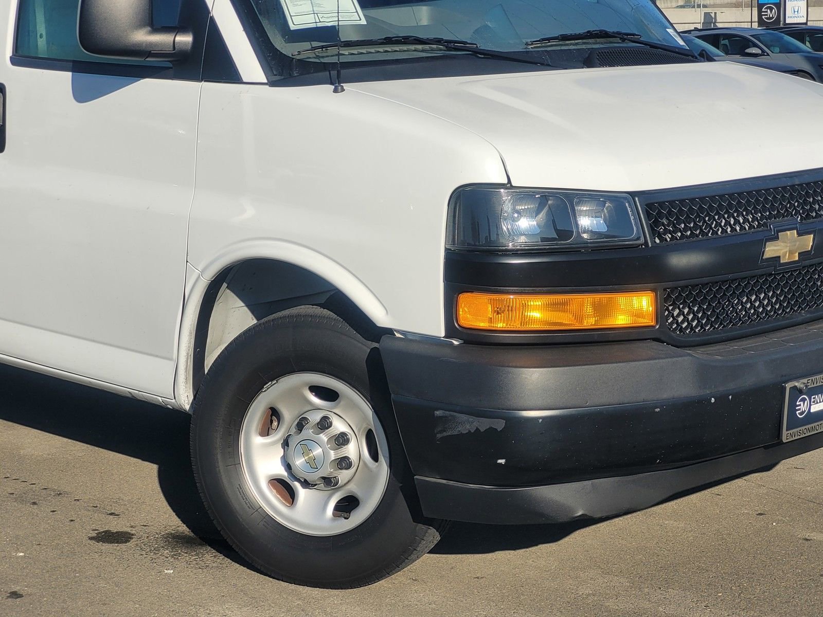 Used 2023 Chevrolet Express 2500 Extended w/ Driver Convenience Package image 3