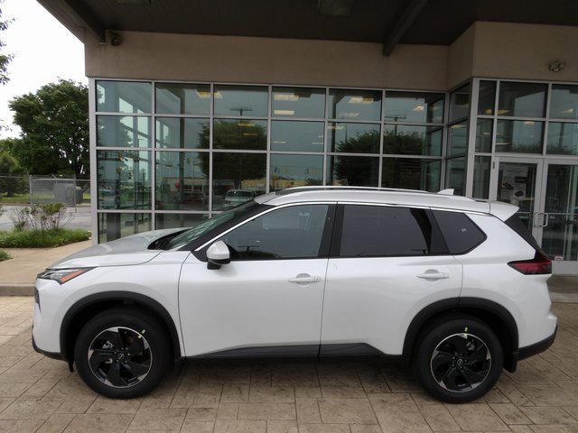 New 2026 Nissan Rogue SV image 4