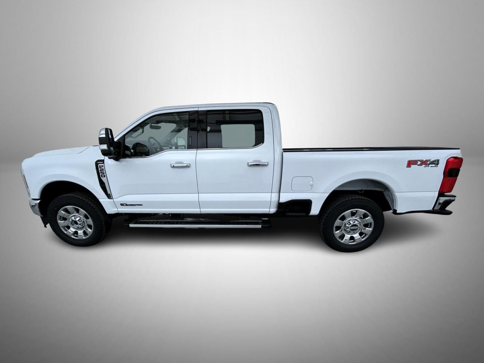 New 2026 Ford F250 Lariat w/ Chrome Package image 8